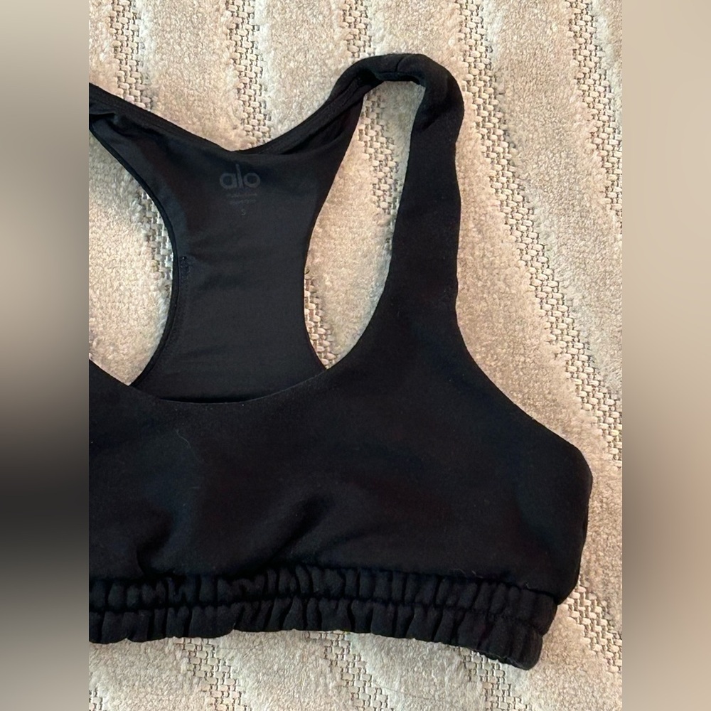 Alo Yoga Accolade Sweatshirt Black Sports Bra - S - Picture 4 of 10